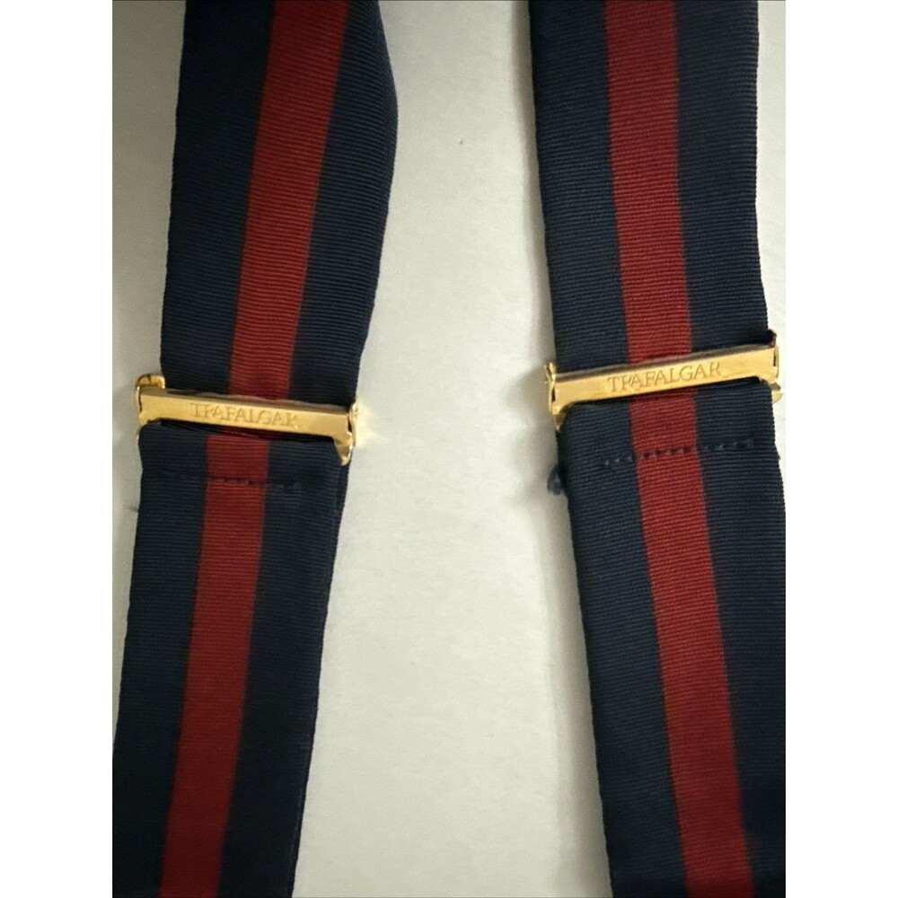 Trafalger Textured Navy Red Stripes Suspenders Gold Hardware Leather Attachments - Picture 6 of 12